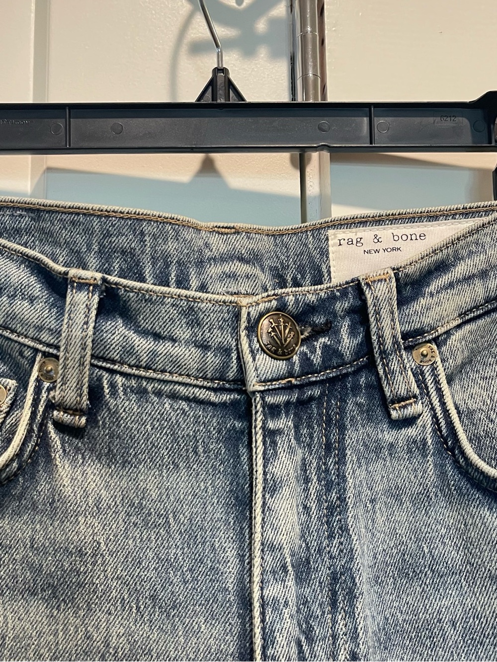 rag & bone Harlow Mid-Rise Ankle Straight Jeans - Picture 2 of 9